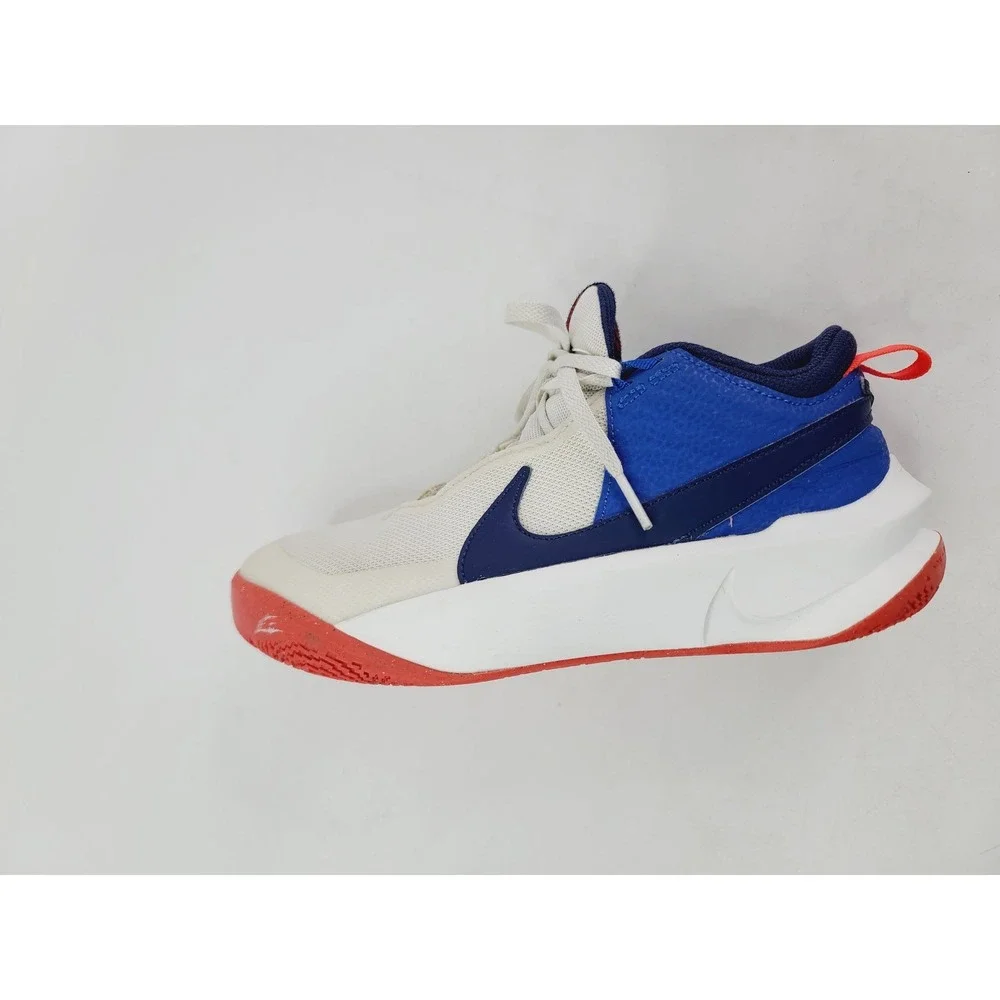 Nike sports casual